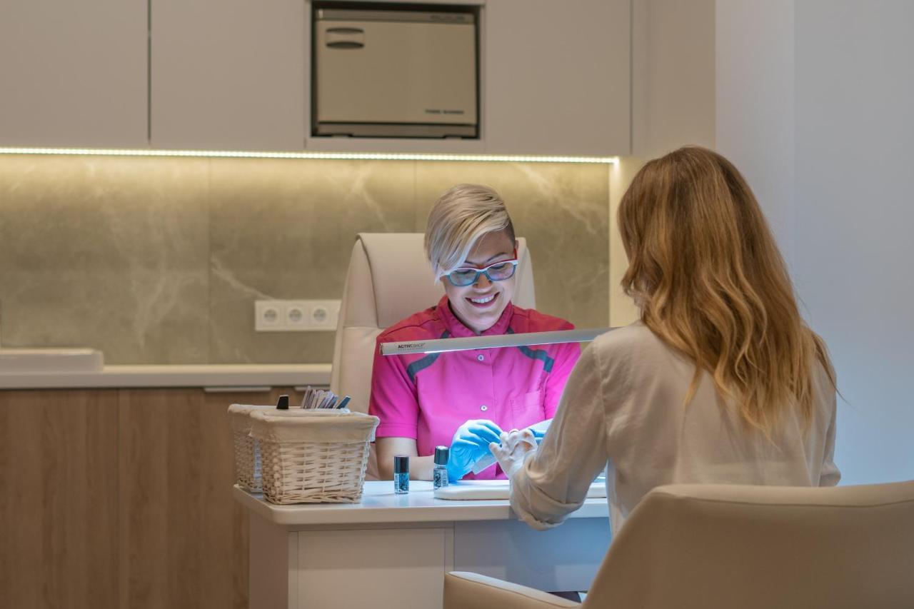 Vestina Wellness & Spa Hotel Miedzyzdroje Esterno foto