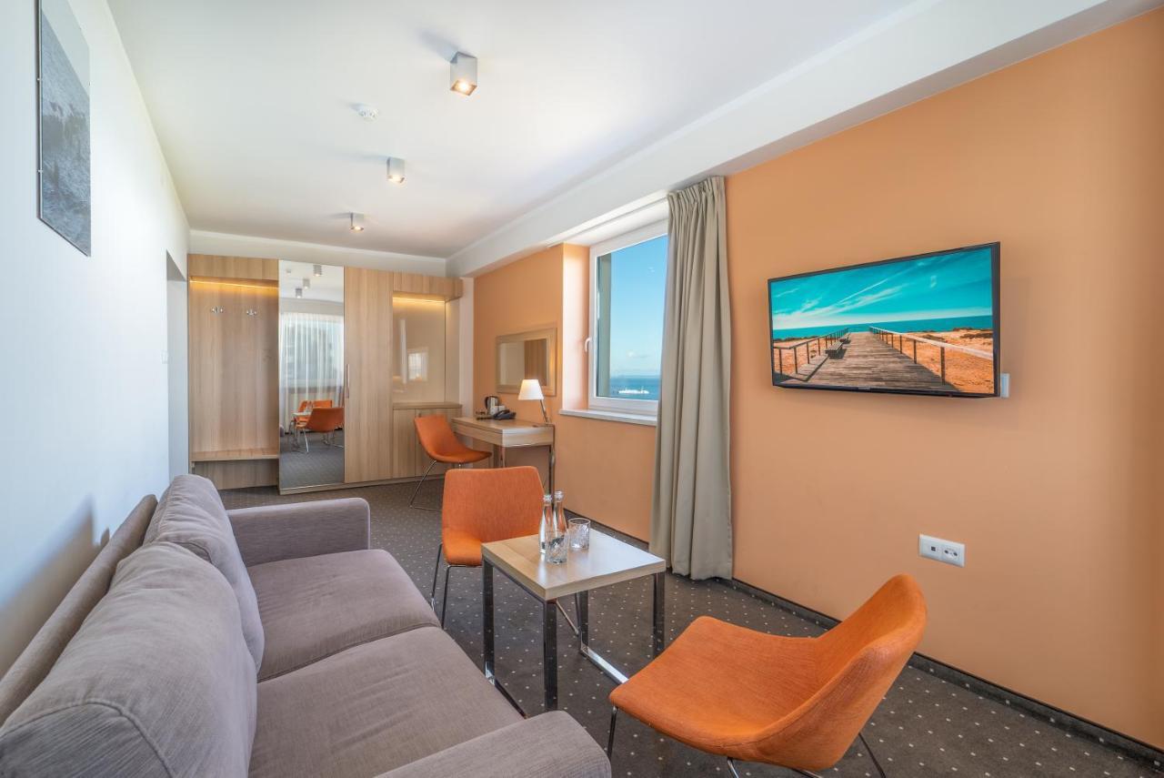 Vestina Wellness & Spa Hotel Miedzyzdroje Esterno foto